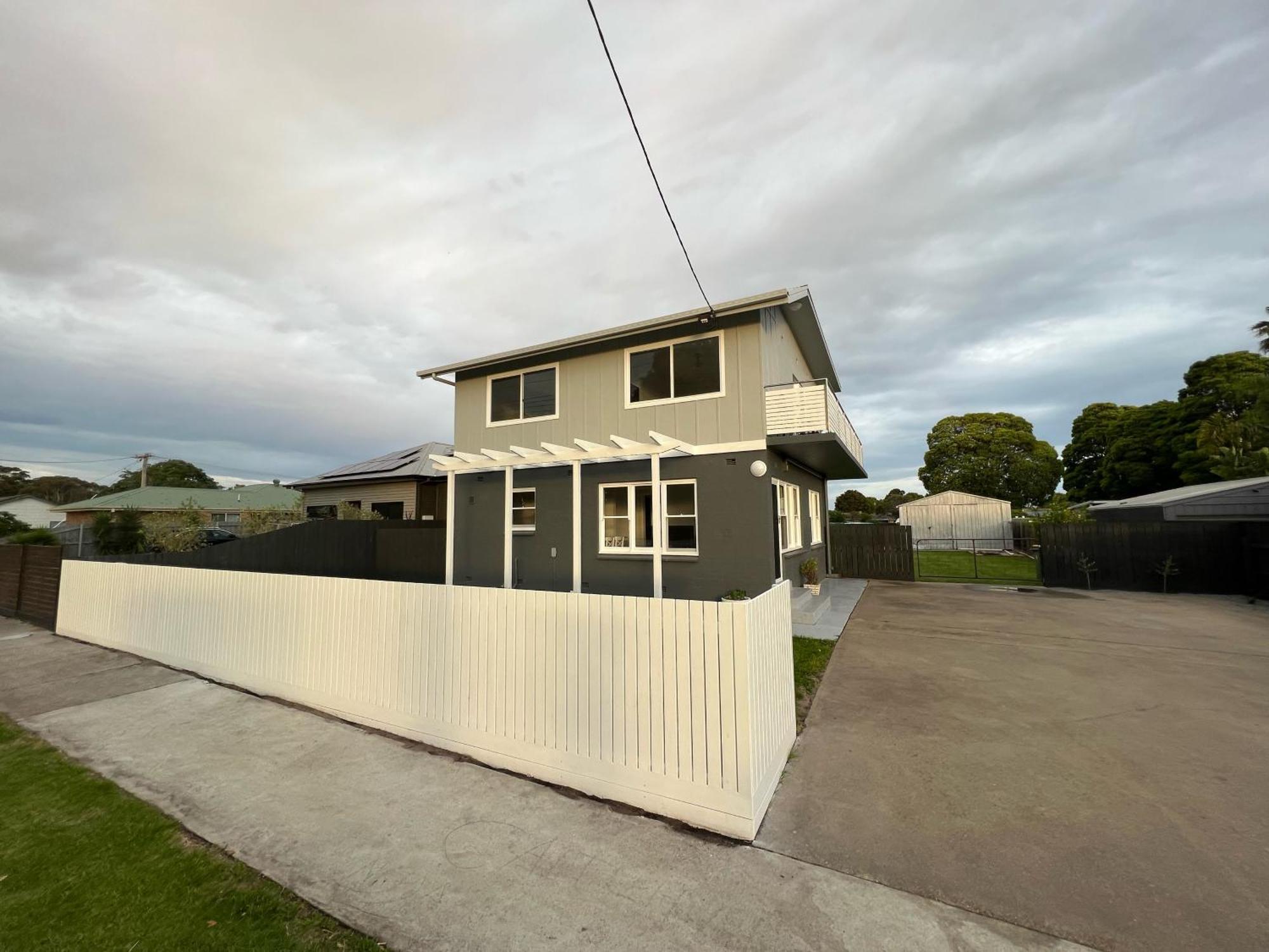 Irene June Coastal Retreat Apartment Lakes Entrance